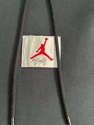 Sudadera Jordan con capucha negra