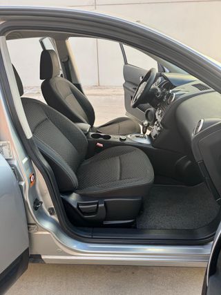 * Nissan Qashqai 2.0dCi * Automatico * 150cv
