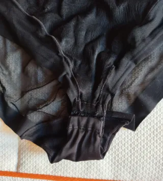 Body Selene Negro Transparente