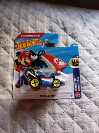 Hot Wheels Mario Kart Standard Kart