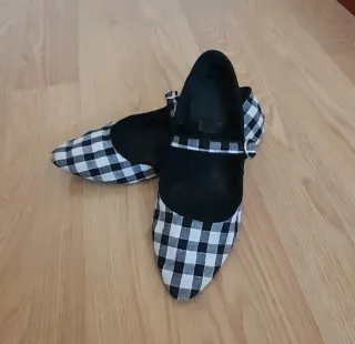 Lote de calzado, 36/37