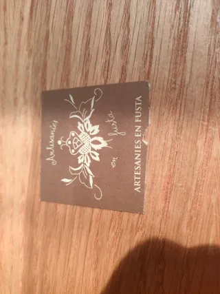 Caja de madera para costura