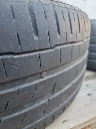 Llantas XC90 volvo 235/55 R19 Hankook
