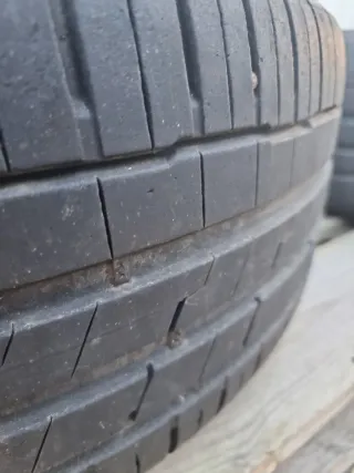 Llantas XC90 volvo 235/55 R19 Hankook