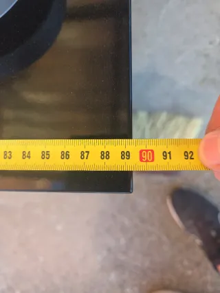 Mesa de TV moderna con cristal