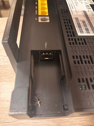 Modem TIM Hub+ Wi-Fi 6 ZTE H338X