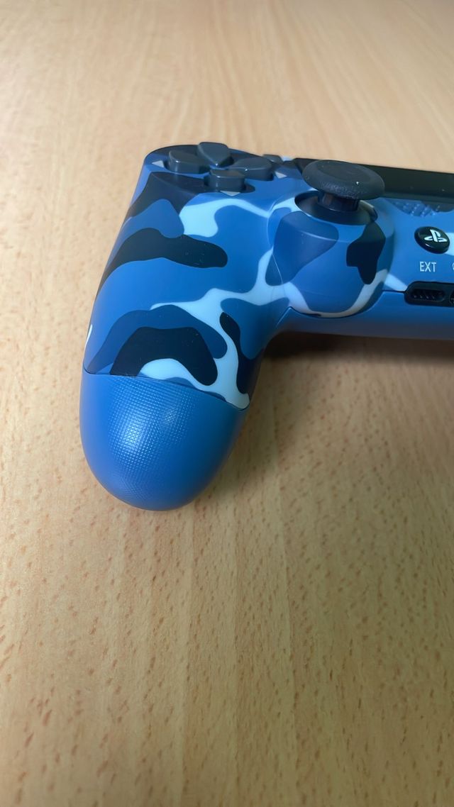 Lote 2 mandos PS4 camuflaje ROJO Y AZUL