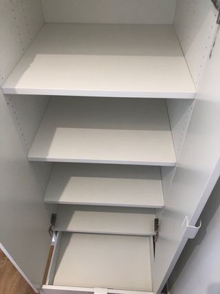 Smastad cama alta blanca con escritorio