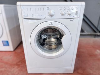 Lavadora Indesit 6 kg 1000 rpm A+ Con envío a casa
