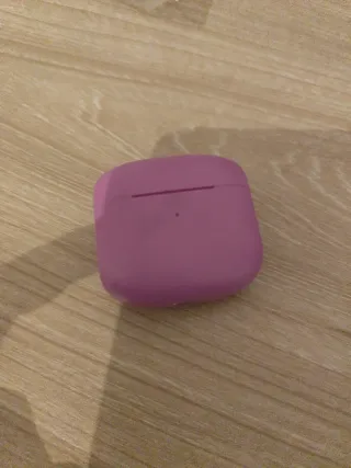 Caja de cascos inalámbricos rosa