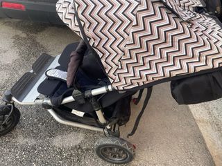 Cochecito doble para niños