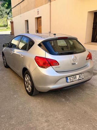 Opel Astra 12 meses garantía premium