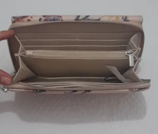 Billetera con estampado paisley