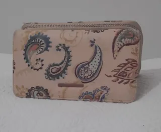 Billetera con estampado paisley