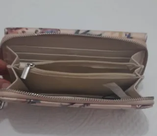 Billetera con estampado paisley