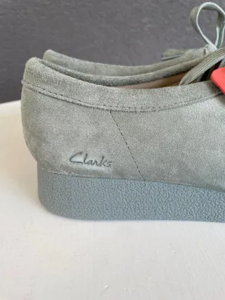 Zapatos Clarks Wallabee evo gris. T40