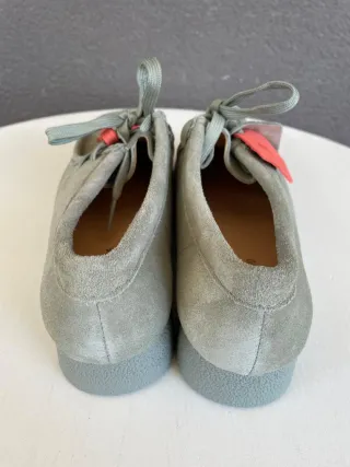 Zapatos Clarks Wallabee evo gris. T40