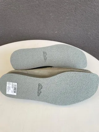 Zapatos Clarks Wallabee evo gris. T40