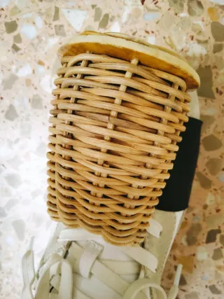 2 Shaker de pie para percusión