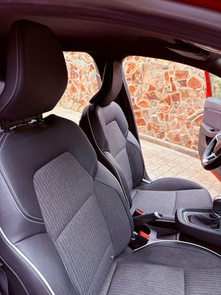 Renault Clio impecable, precio negociable