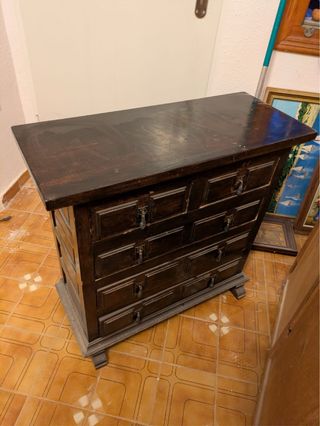 Cajonera de madera maciza oscura