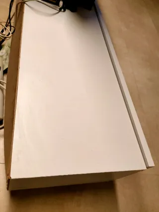 Urgt- Mueble TV Blanco y Marrón