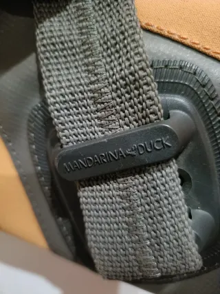 Mochila Naranja y Gris