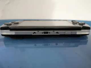 PSP 2004 Piano Black