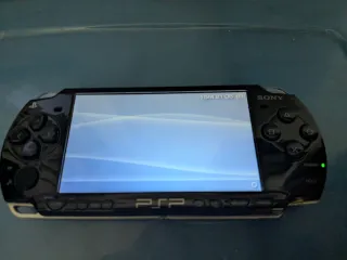 PSP 2004 Piano Black
