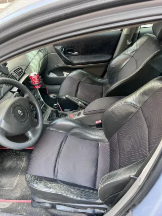 Renault Laguna 2003
