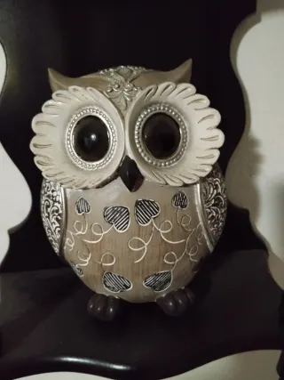 Búho decorativo de la suerte