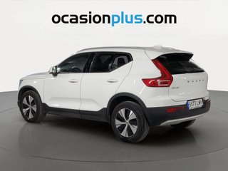Volvo XC40 T3 Momentum Pro Auto 120 kW (163 CV)