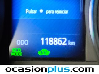 Toyota Auris 140H Hybrid Active 100 kW (136 CV)