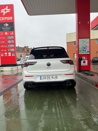 Volkswagen Golf 2025