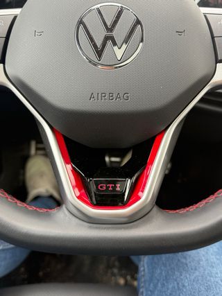 Volkswagen Golf 2025