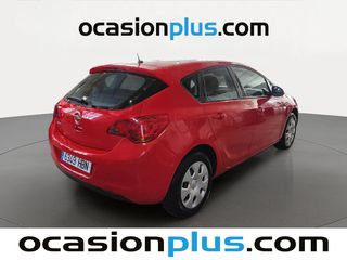Opel Astra 1.4 Essentia 74 kW (100 CV)