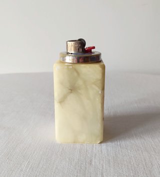 BIC accendino da tavolo vintage in alabastro