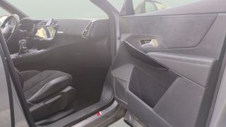 DS DS7 Crossback BlueHDi 130 DE Performance Line AT 96 kW (130 CV)