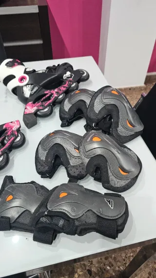 Patines Oxelo Talla 36-38 + Protecciones