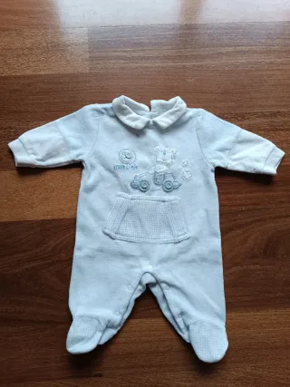 Lote pijamas bebé talla 0 meses