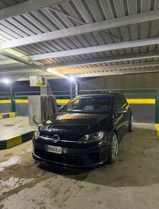 Volkswagen Golf R 2015