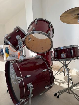 Batería de percusión completa