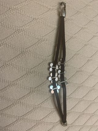 Pulsera Piel y Metal Flores