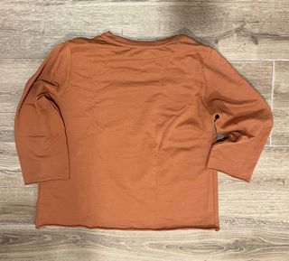 Sudadera Pull&Bear naranja con parches