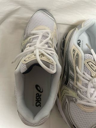 Asics Gel Kayano 14 Plata/Blanco