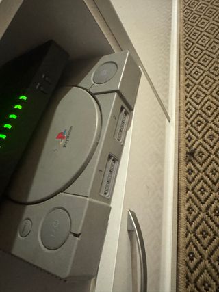 Consola PlayStation 1 (PS1) gris