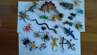 Set di animali in plastica dura