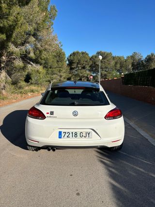 VOLKSWAGEN SCIROCCO 2.0 TDI 140cv