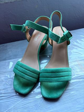 Sandalias GUAPISSIMA verde menta T39