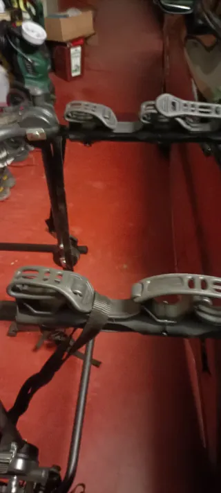 Porta bicicletas de maletero